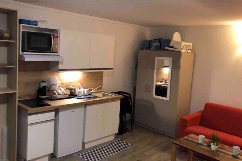 Au Bout Du Bois Piscine Sauna Hammam Accessible En Saison Et Le Logement Accessible Toute L Annee 레데세르 외부 사진